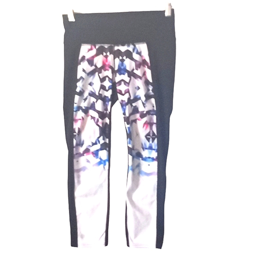 Athleta womans size xs leggings with bag zipper like new condition